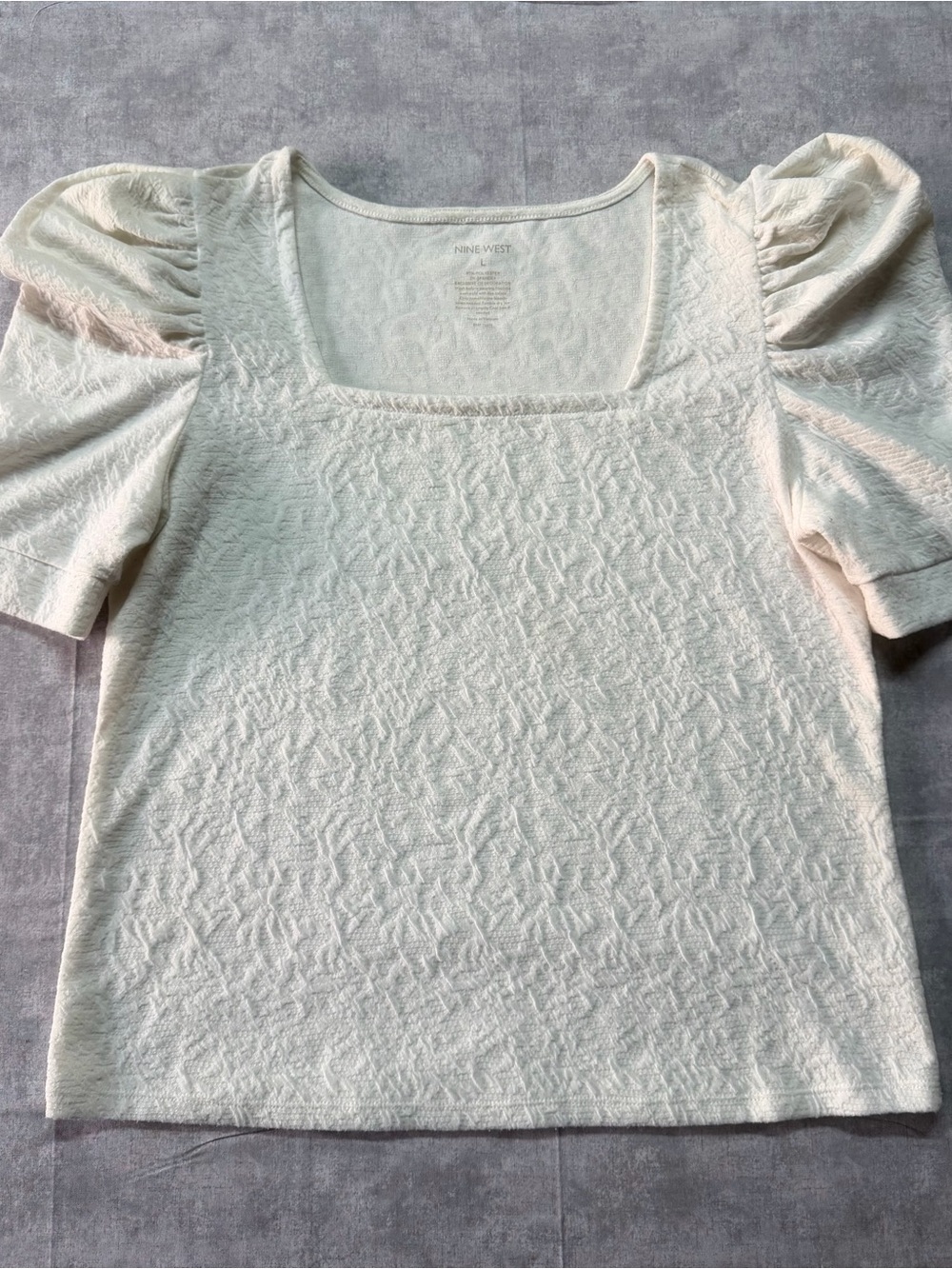 Nine West Women's L White Texture Neck Puff Short Sleeve Stretch Knit Top